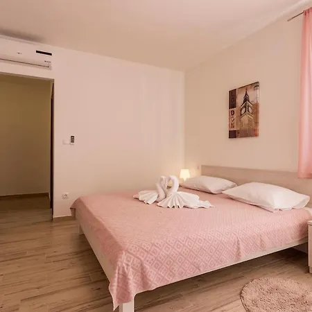 By Istrialux 빌라 반졸레