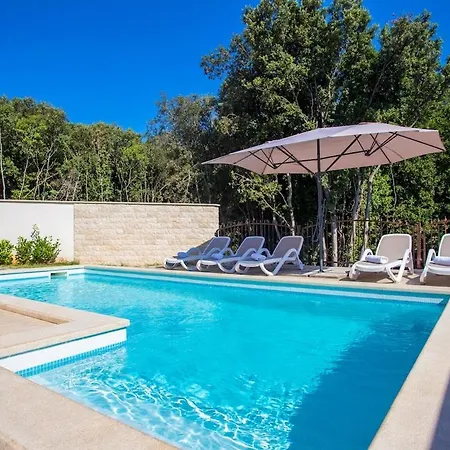 By Istrialux 빌라 반졸레