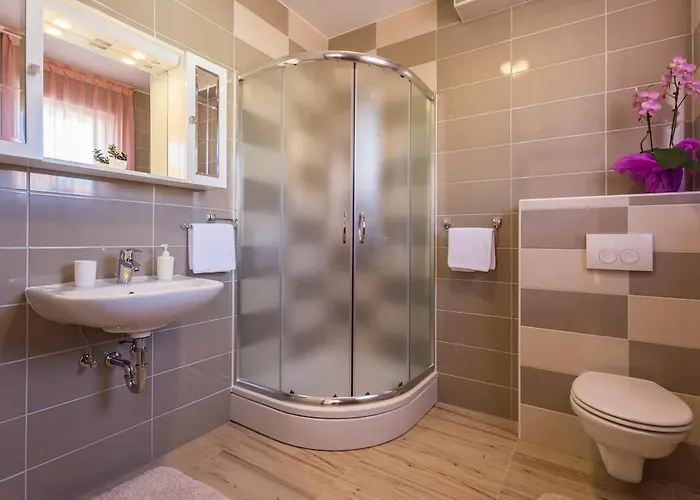 빌라 By Istrialux 반졸레