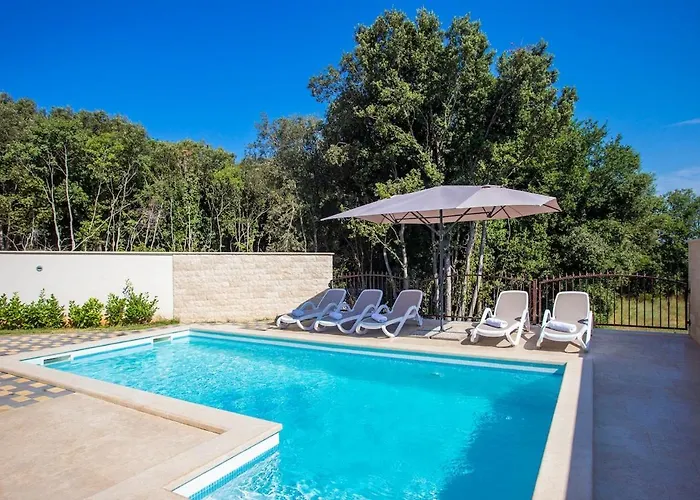 By Istrialux * 반졸레