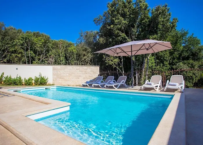 By Istrialux 빌라 반졸레