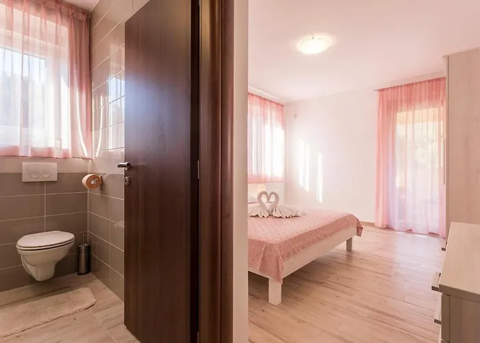 By Istrialux * 반졸레